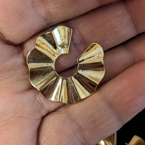 Vintage Gold TONED fan "ravioli" earings - Picture 5 of 10